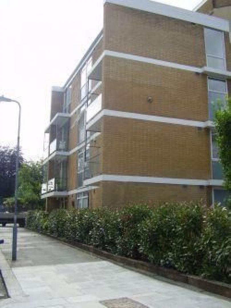 			2 Bedroom, 1 bath, 1 reception Flat			 Haverstock Hill, BELSIZE PARK NW3